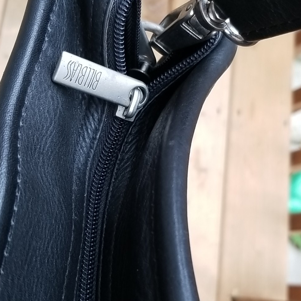 Bill Blass Leather Bag - Picture 4 of 14
